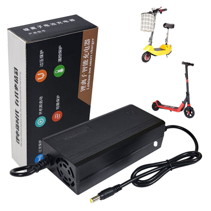 Cargador Para Scooter Eléctrico de 24V, Salida: 29.2 2A, Modelo: 24V2A, Conector DC2.1.