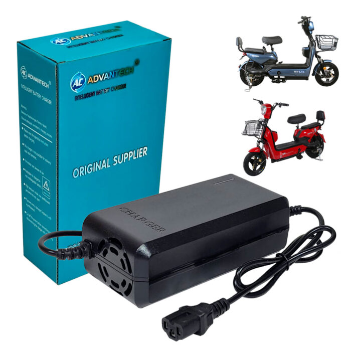 Cargador Para Moto Eléctrica de 48V 12AH, Modelo: 48V12AH, Conector IEC