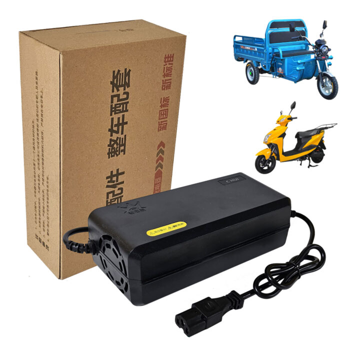 Cargador Para Moto Eléctrica de 60V 50AH, Modelo: 60V50AH, Conector IEC