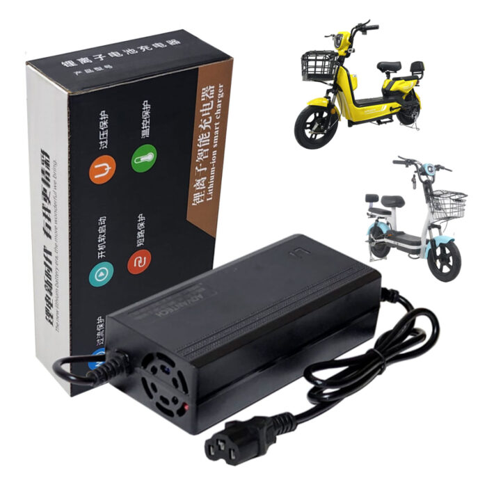 Cargador Para Moto Eléctrica de 48V, Salida: 54.6V 2A, Modelo: 48V2A, Conector IEC